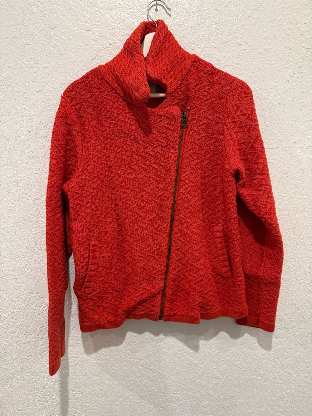 Lucky Brand- vintage Red Knit asymmetrical Zip-Up Jacket, women’s L